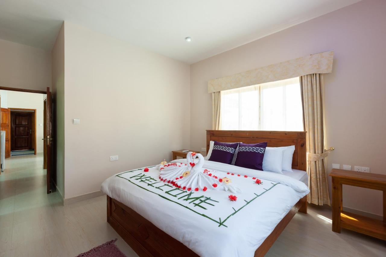 Stone Self Catering Apartment Grand Anse  Exteriör bild