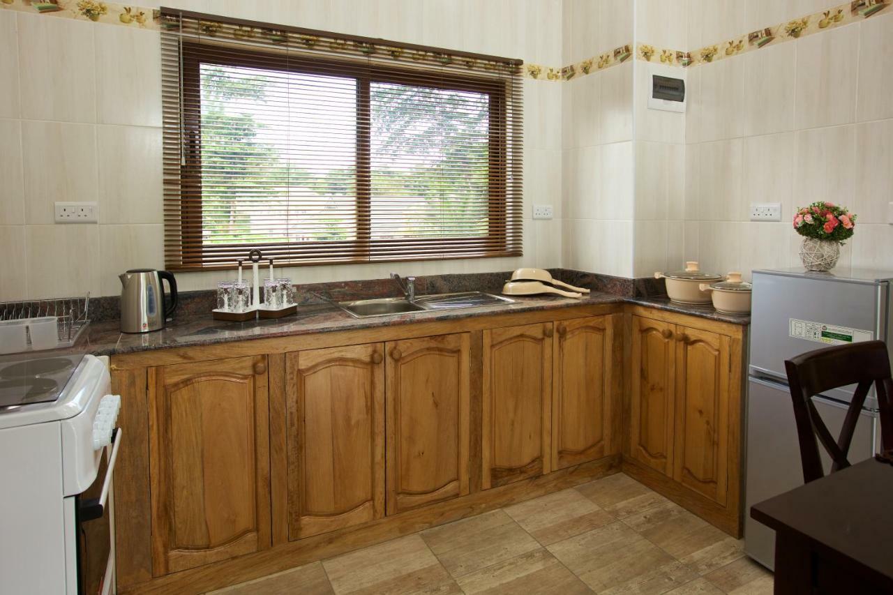Stone Self Catering Apartment Grand Anse  Exteriör bild