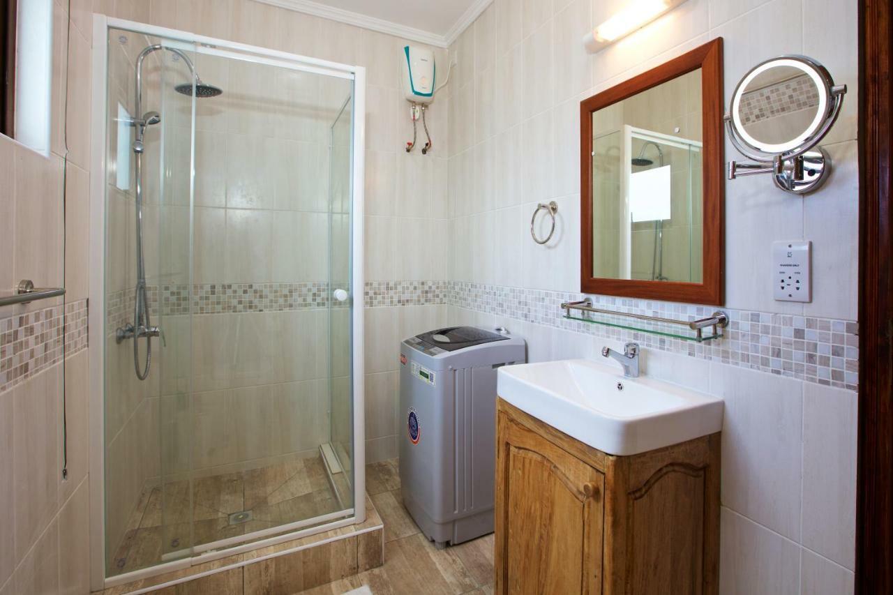 Stone Self Catering Apartment Grand Anse  Exteriör bild